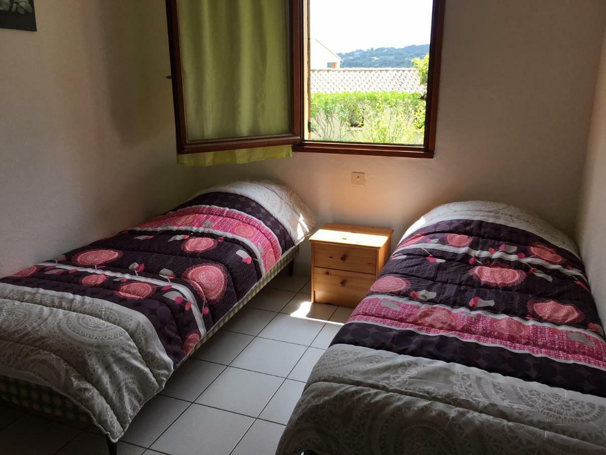 Espace Loisirs Hotell Saint-Martin-dʼArdèche Exteriör bild